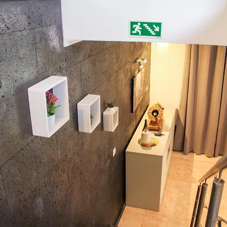 House 37north * מוסטיירוס