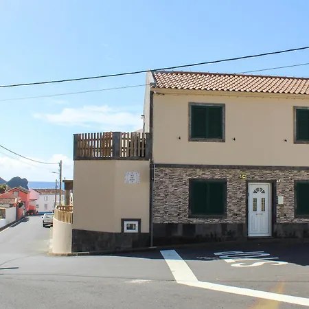 House 37north Holiday home Mosteiros (Azores)