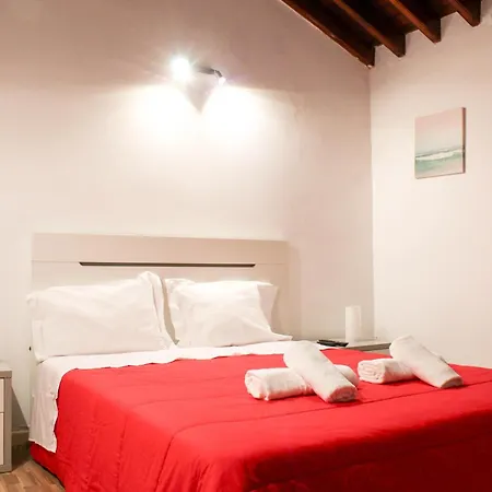 House 37north מוסטיירוס