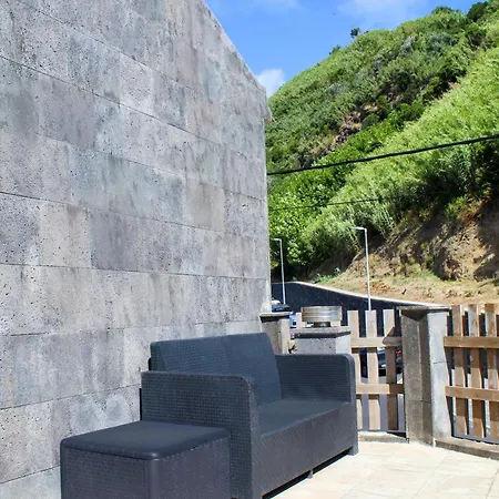 House 37north * Mosteiros (Azores)